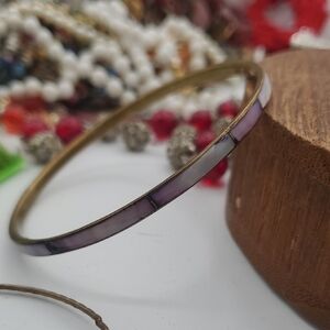 Lavendar Mother Of Pearl Bracelet B3031